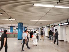 -汉中路(地铁站)