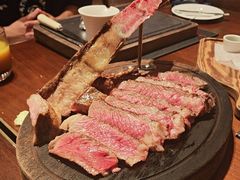 -恰餐厅及酒吧 CHAR Bar & Grill (北京丽都皇冠假日店)