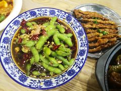 -江城燕子大排档(江汉路步行街店)