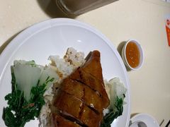 金牌烧鹅饭-龙记烧腊茶餐厅(常德路店)