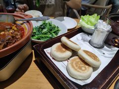 -龚兴城鱼羊吉·家传湖北菜(苗栗路总店)