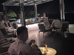 -瑰丽酒店·海吧·天际下午茶·现场DJ·天台酒吧