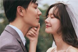 -易摄影婚纱摄影工作室