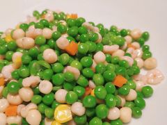鸡头米甜豆炒虾仁-庆江南江南菜(张家港吾悦店)