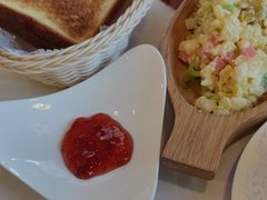 莫斯科沙拉-小白桦西餐厅