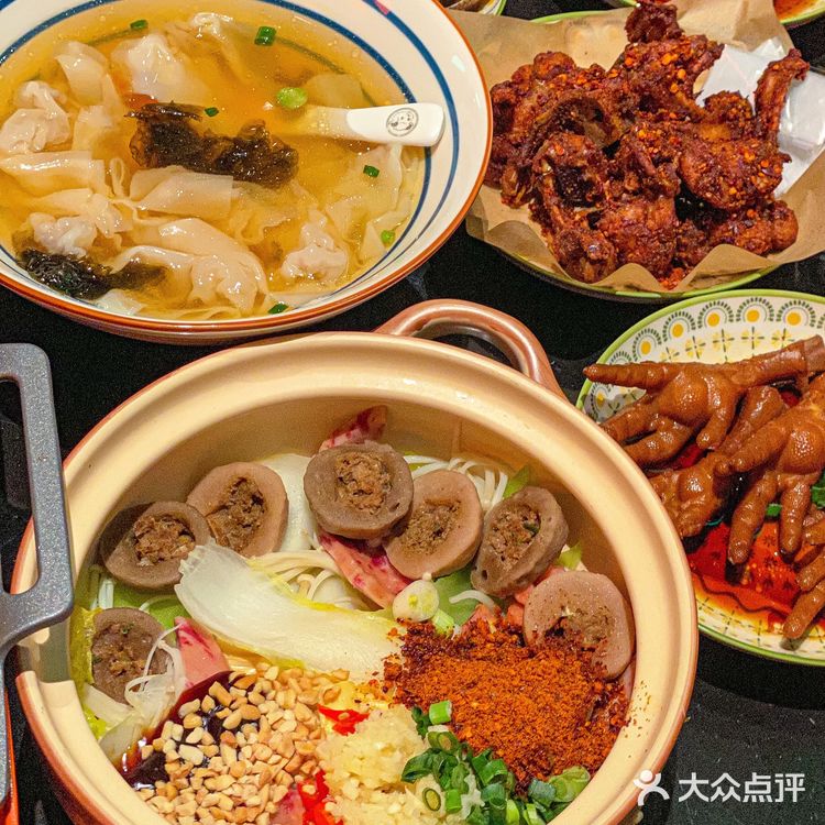 夜宵好去处！你小子是懂拿捏撸串氛围感的🍻