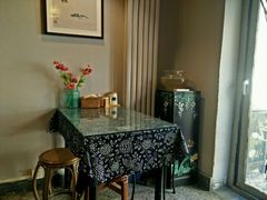 -蜗牛小馆醉乡民谣云南菜(惠新西里店)