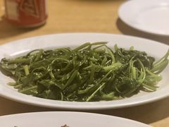 蒜蓉空心菜-ZF Seafood Restaurant 卓峰海鲜餐