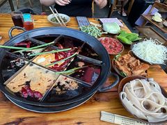 -正南齊北重庆老火锅(光华村直营店)