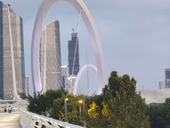 -南京眼步行桥