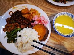 -川闻清粥小菜(建外SOHO店)