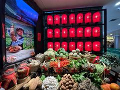 -吃饭皇帝大土家民族菜(正大广场店)
