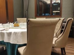 -湘阅•威海海鲜•湖南味道(华宝店)