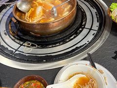 -阿山卓·野生菌火锅·纳西火塘烤肉