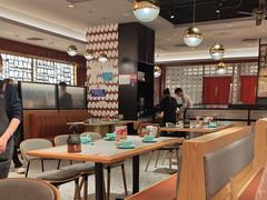 -潮界(虹桥新天地店)