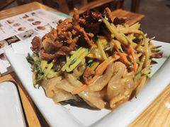 摇滚拉皮-满园烤鸭·春饼(华强广场店)