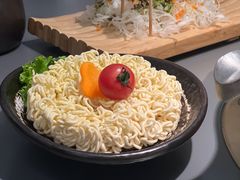 辛拉面-湊湊火锅·茶憩(南京万象天地店)