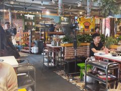 大堂-钢管厂歆瑞源油卤串串香(春熙路太古里店)