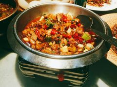 香辣牛蛙-美味故事特色餐厅(汉阳郭茨口店)