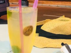 -量贩海鲜餐厅