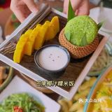 我们是快下午一点到的，店里依旧是座无虚席