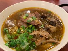 -尊品原汁牛肉面