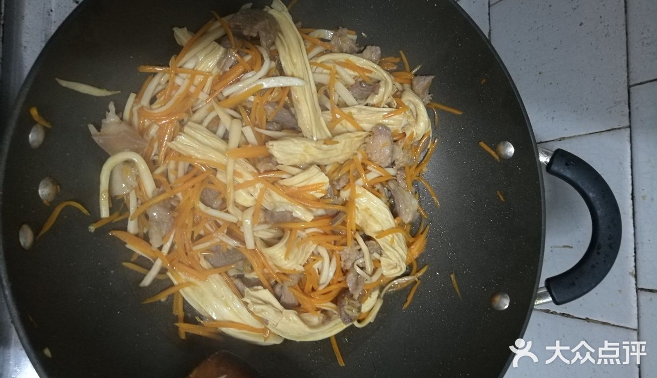 菜鸟必学菜谱之肉炒杏鲍菇