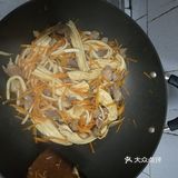 菜鸟必学菜谱之肉炒杏鲍菇