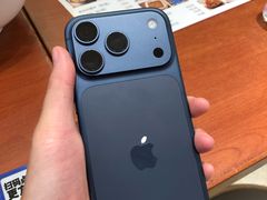 -Apple零售店(深圳益田假日广场店)