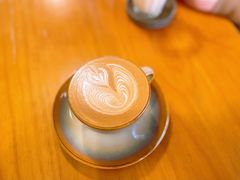 澳白-铁手咖啡制造局Metal Hands(永嘉路店)