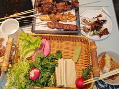 -小东北烧烤(双拥路店)