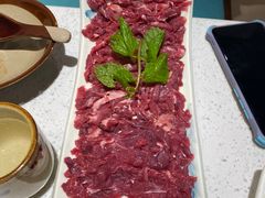 -贵府酸汤牛肉火锅·贵州老字号(飞山街店)