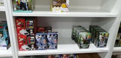 -逝水玩具折扣店