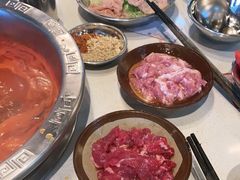 -憨铁匠老火锅(龙岗万科里店)