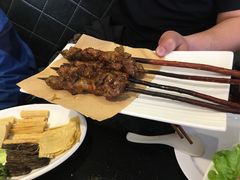-鼎盛山海火锅(北戴河刘庄夜市老虎石浴场店)