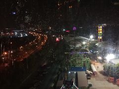 -巨鹏飞梦幻海岸