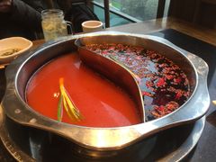番茄鸳鸯锅-纸盐河码头火锅(十八梯店)