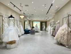 -南京宝娜嫁衣婚纱礼服馆(中央路店)