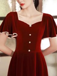 -NaNa婚纱礼服馆