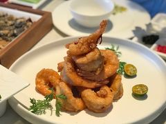 蜜汁酥皮虾-四季民福烤鸭店(王府井灯市口店)