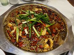 -乡土特色.冷锅鱼.牦牛肉汤锅