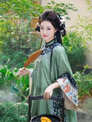 -盘子女人坊古装写真摄影(深圳店)