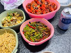 -巴厘龙虾·榜首油焖大虾(音乐学院·沿江酒馆店)