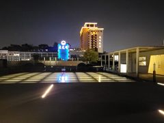 -杭州西湖银泰百货