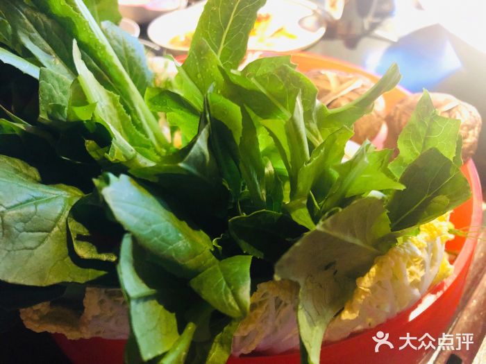 麓餚餐吧·橙·高定火鍋蔬菜拼盤圖片