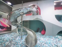-MINI MARS KIDS CLUB亲子家庭中心(长宁天山店)