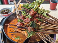 香菜牛肉-钢管厂五区小郡肝串串香火锅(梅川路店)