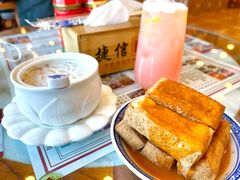 招牌蒜香炸豆腐-捷信牛奶甜品世家(学府店)