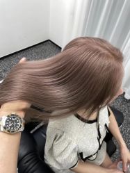 -东秀护肤造型