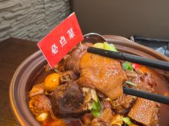 -洈水谣 · 地道荆州松滋菜(菱角湖公园店)